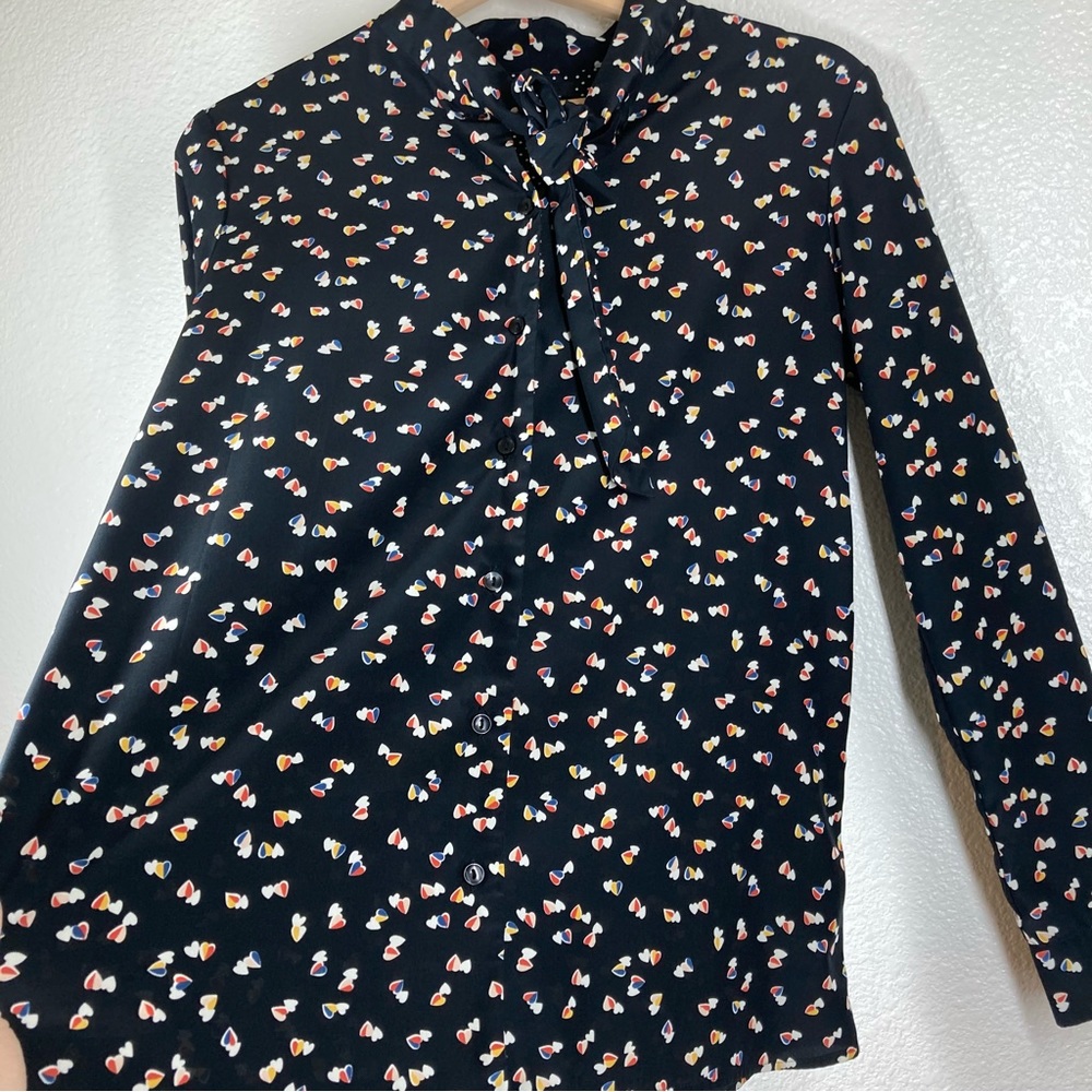 Uniqlo Shirt Long sleeves  Heart Print Tie Neck Blouse Small Black Button Down - Picture 7 of 15